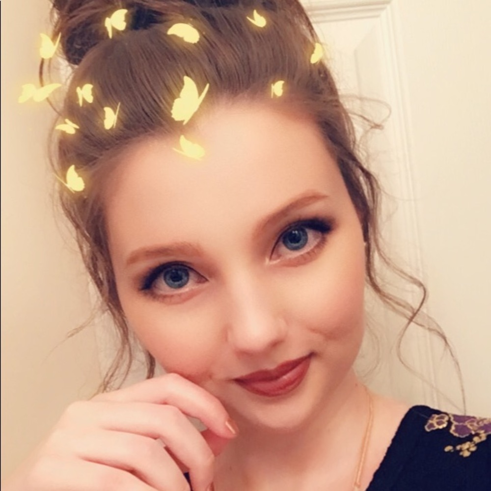 Meet your Posher, Megan